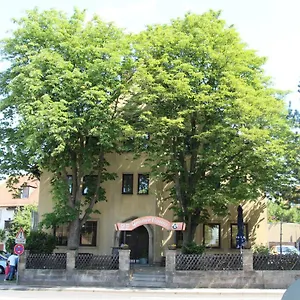 Gruner Baum Herberg