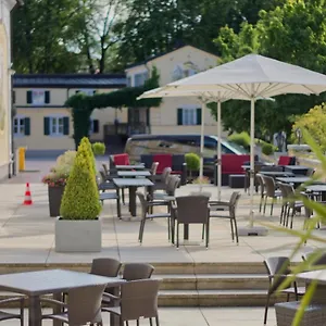 Hotel Zum Kurfuerst, Oberschleißheim