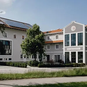 Hotel Brauerei Gaststaette Stierberg, Obertaufkirchen